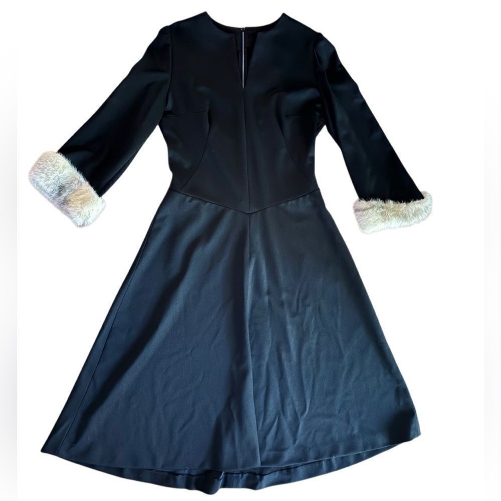 Women's Black V Neck Dress w/ Faux Fur Arm Sleeve Game Of Thrones Size Medium